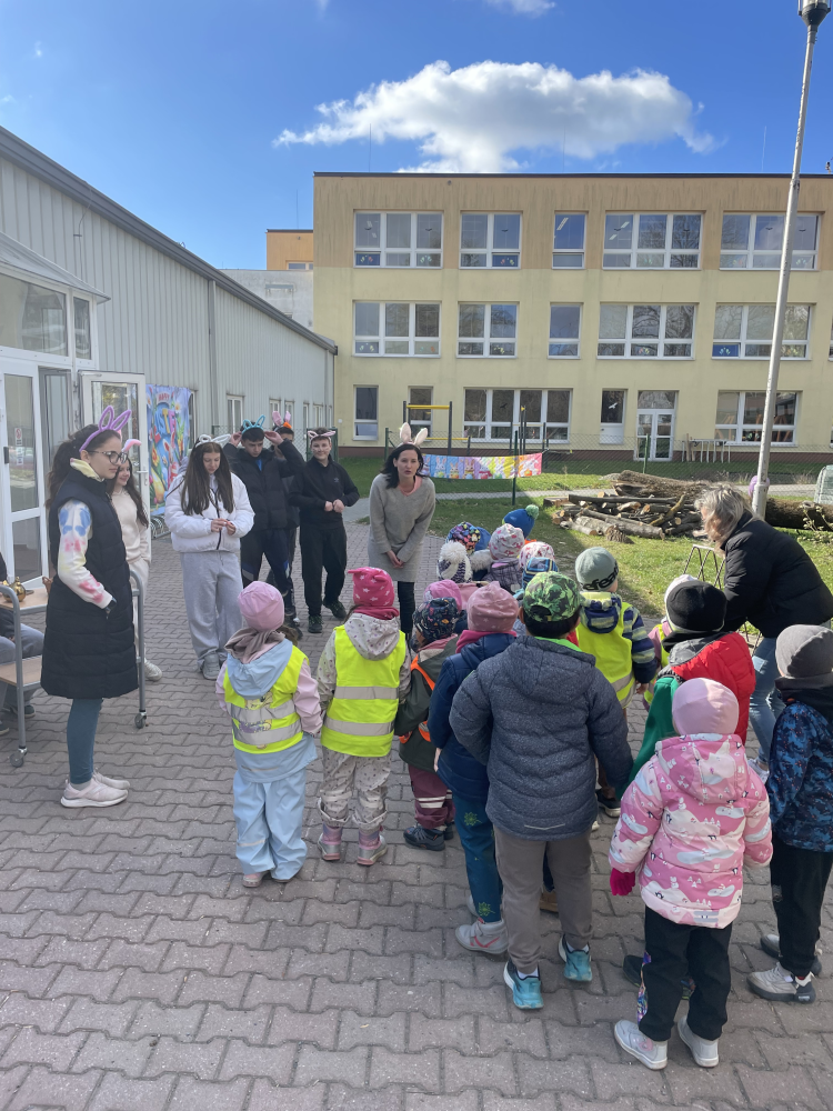 za-zazitky-do-zs-zajickova-bojovka-870