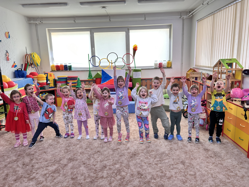 leden-plny-objevovani-pohybu-a-zimnich-radovanek