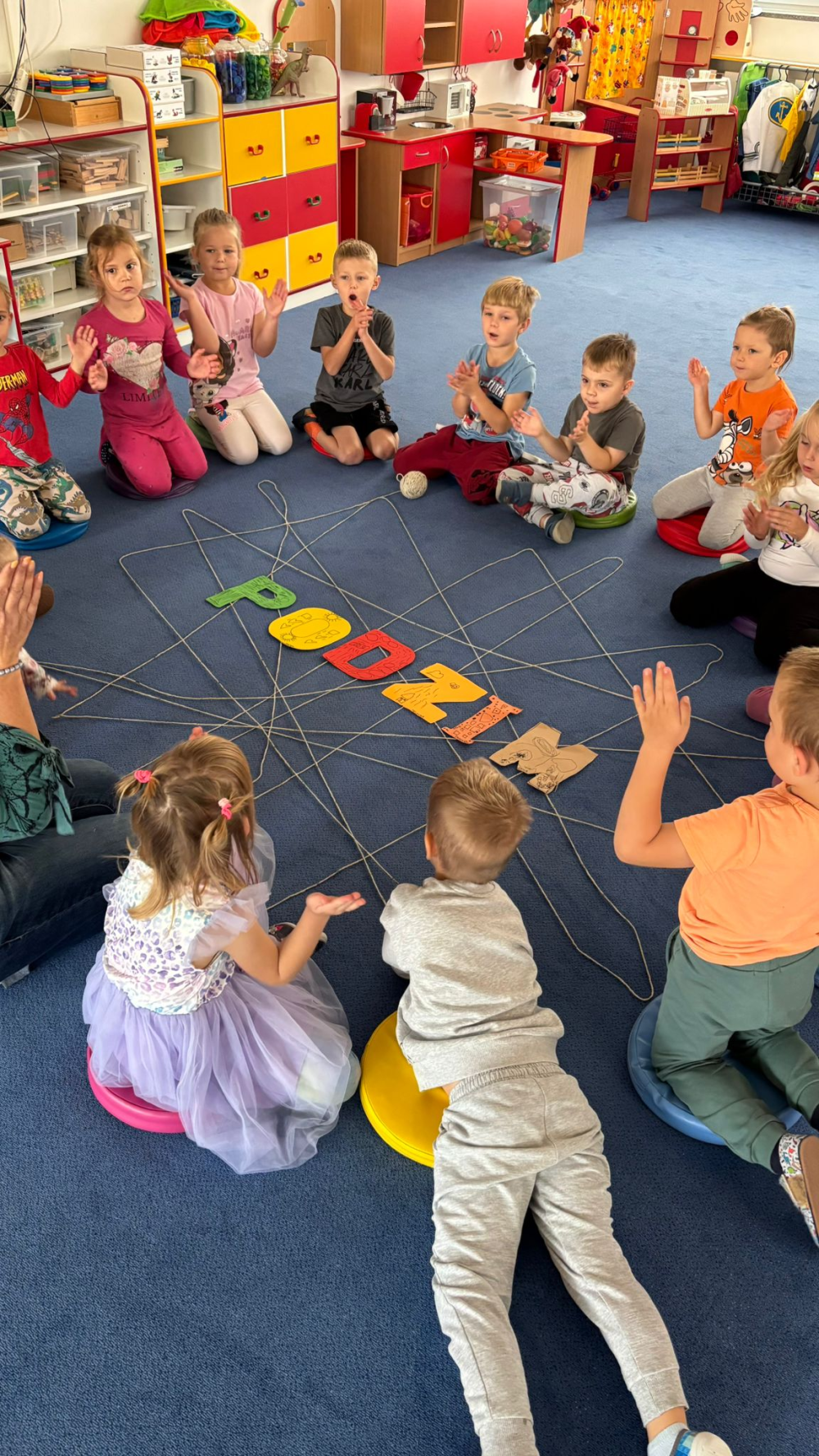 podzim-caruje-barvickami-maluje